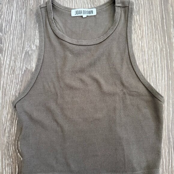 Body Tank - Picture 1 of 3